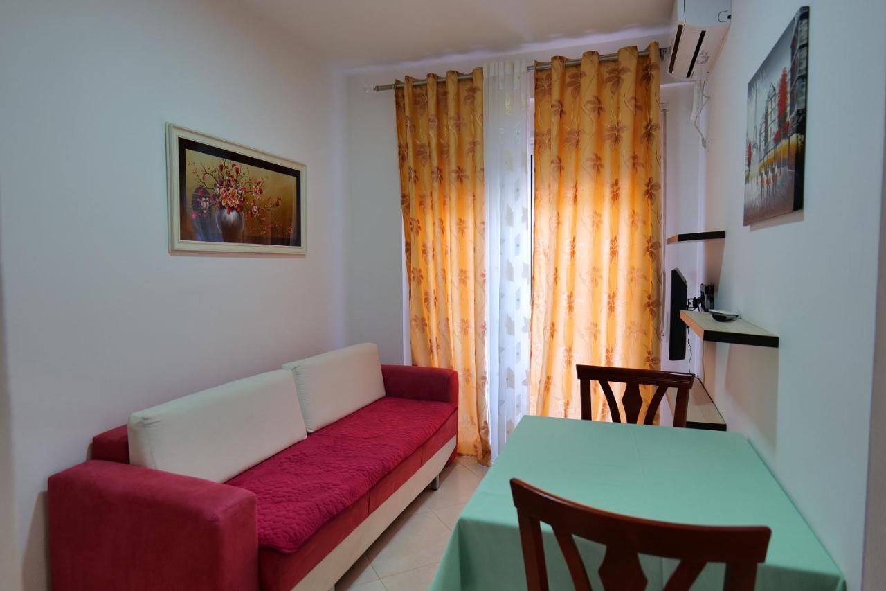 Almare Apartments Vlorë Εξωτερικό φωτογραφία
