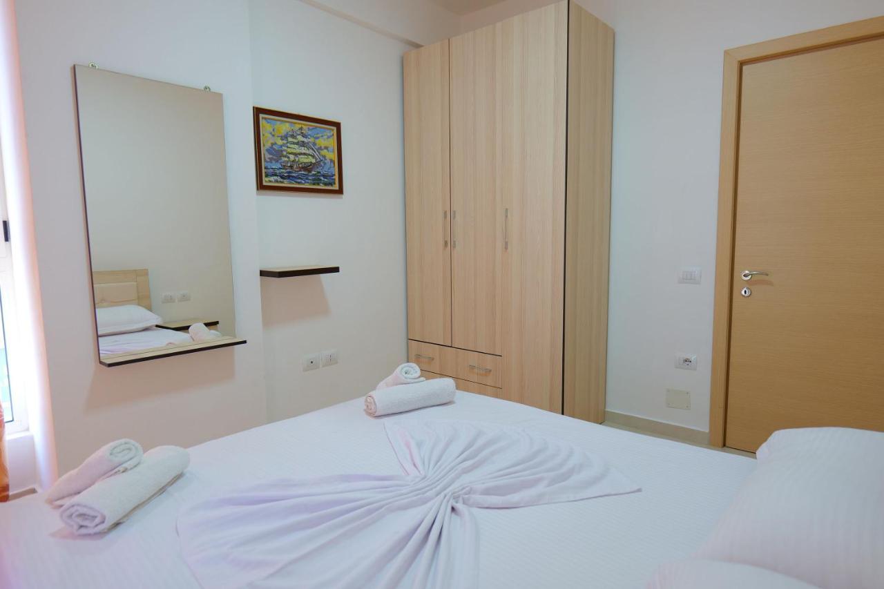 Almare Apartments Vlorë Εξωτερικό φωτογραφία
