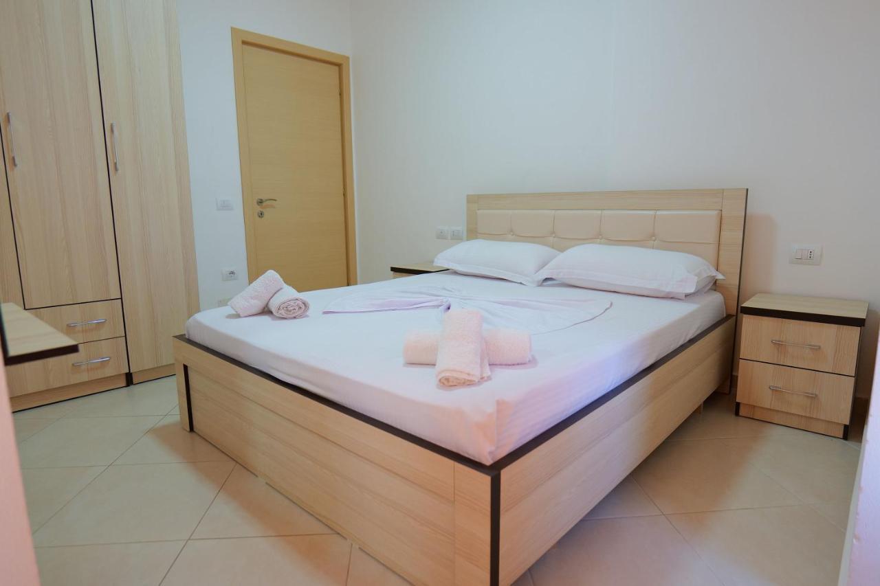 Almare Apartments Vlorë Εξωτερικό φωτογραφία