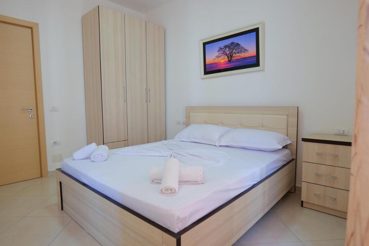 Almare Apartments Vlorë Εξωτερικό φωτογραφία