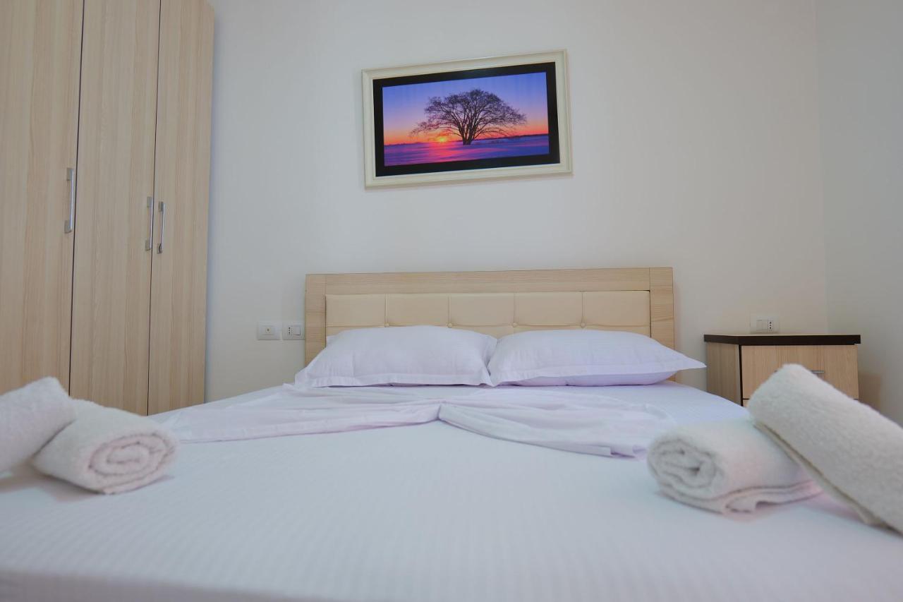 Almare Apartments Vlorë Εξωτερικό φωτογραφία