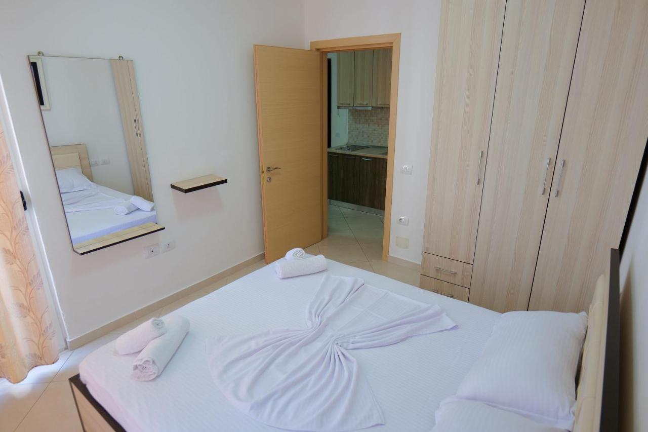 Almare Apartments Vlorë Εξωτερικό φωτογραφία