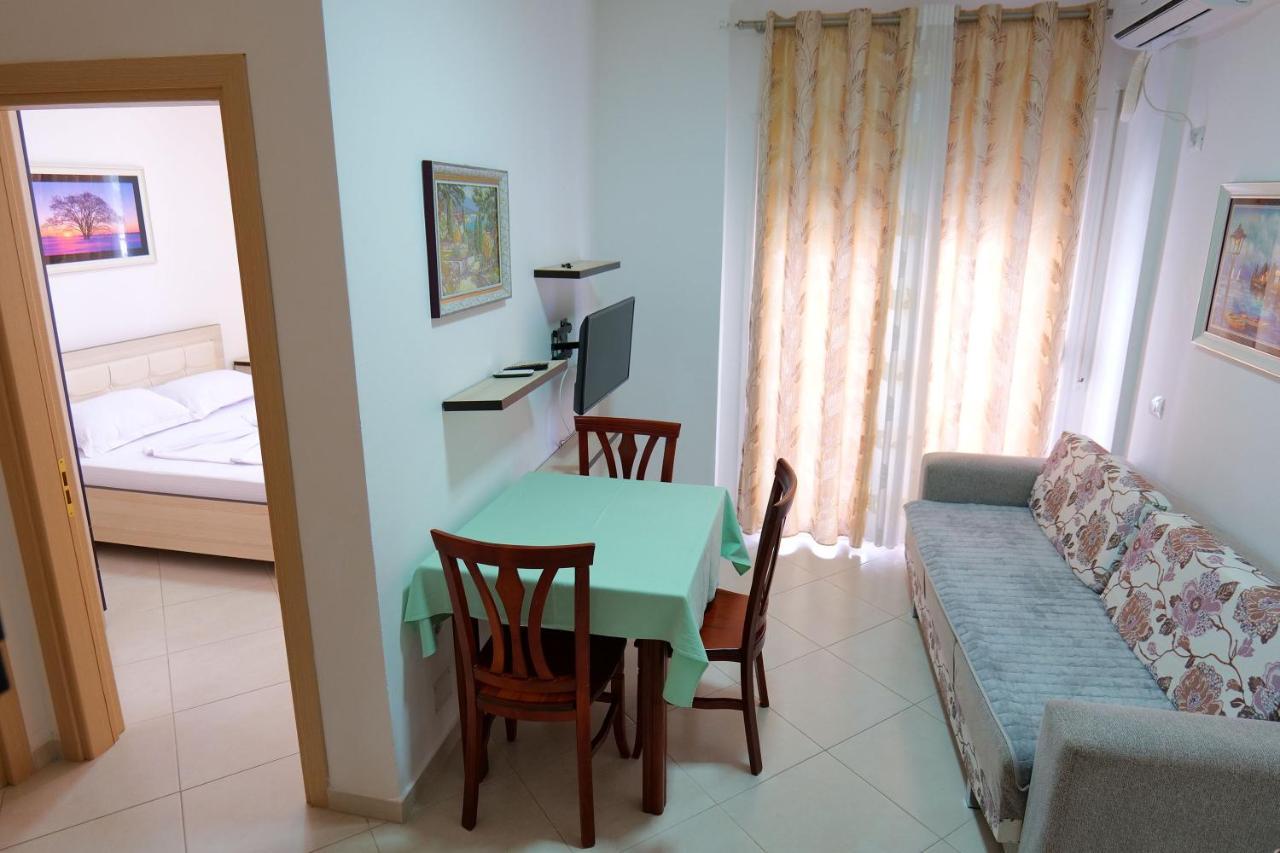 Almare Apartments Vlorë Εξωτερικό φωτογραφία