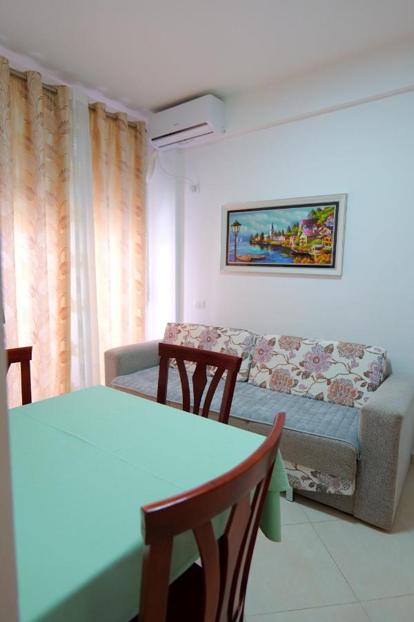 Almare Apartments Vlorë Εξωτερικό φωτογραφία